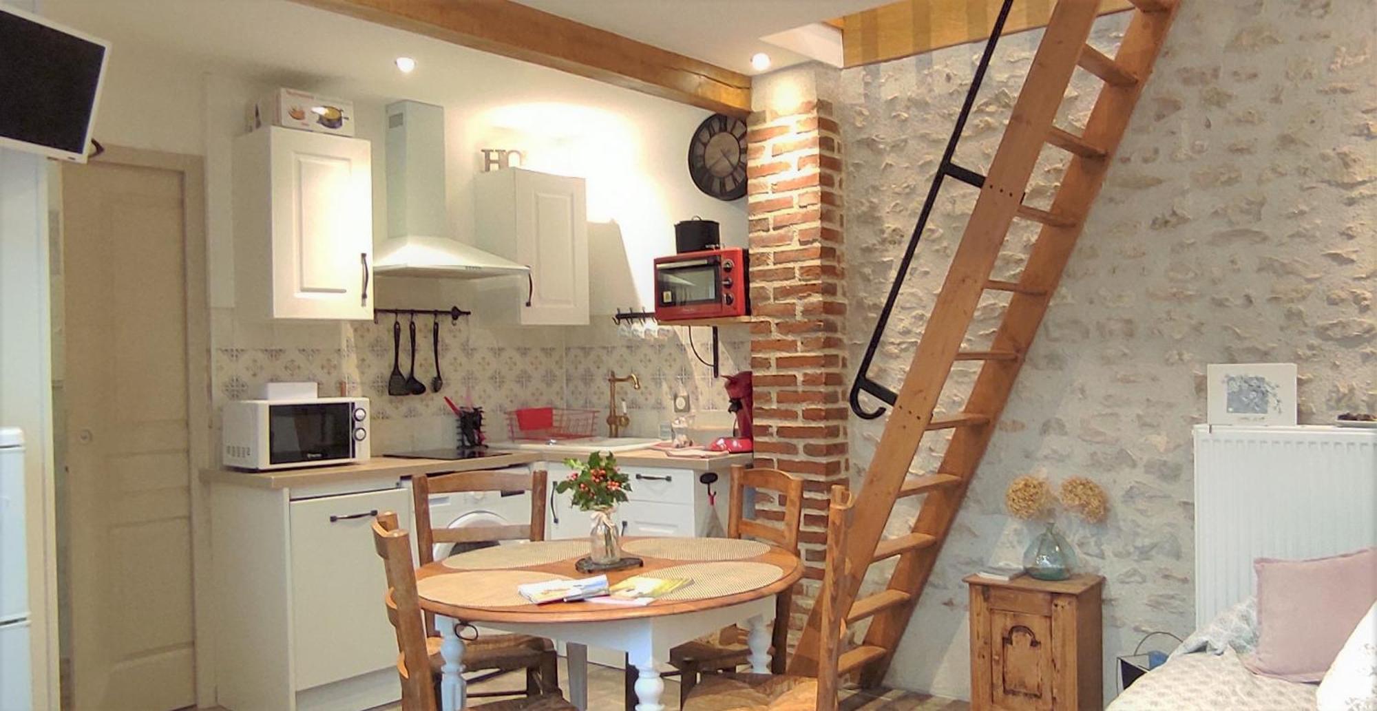 Gite De Charme Beaujoyeulx Molineuf Exterior foto